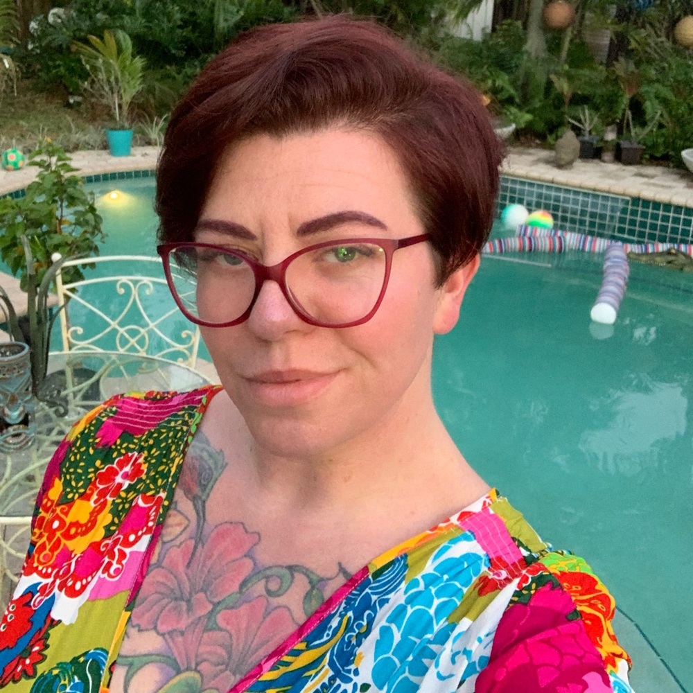 Meet your Posher, Jennifer